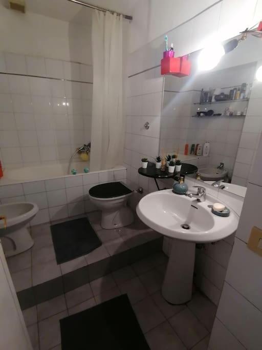 La Tua Casa A Trastevere Rome Luaran gambar